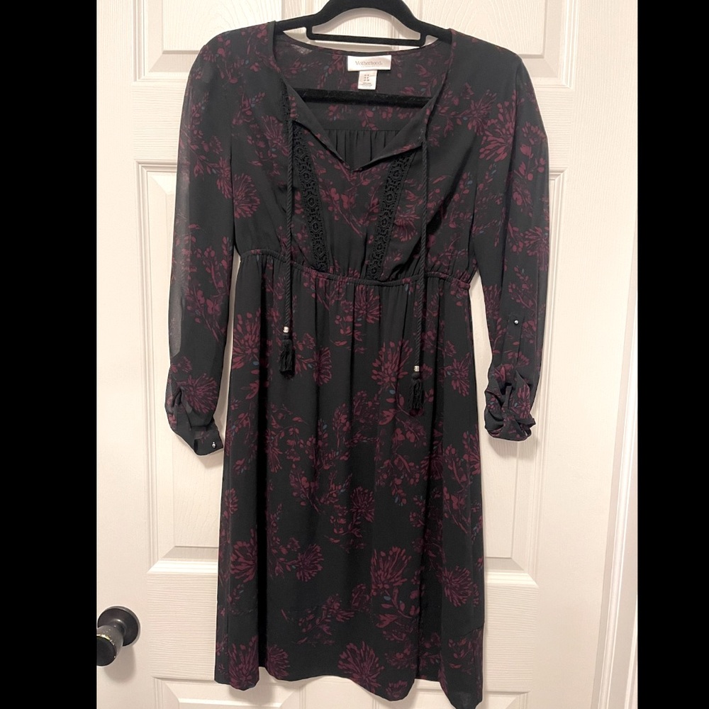 MATERNITY ALERT! 💗💙  Motherhood Maternity dress. Size small. EUC.
